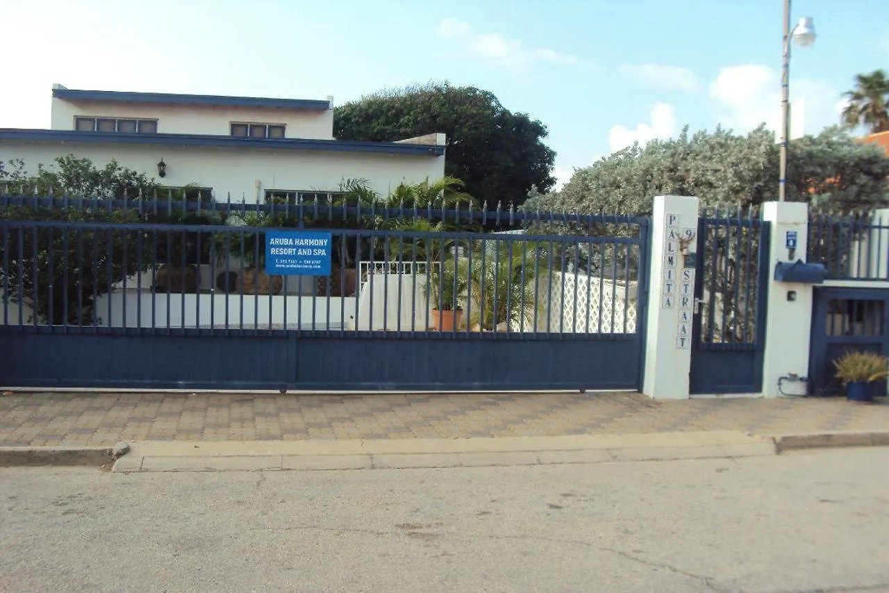 Aruba Harmony Apartments オラニエスタッド アルバ